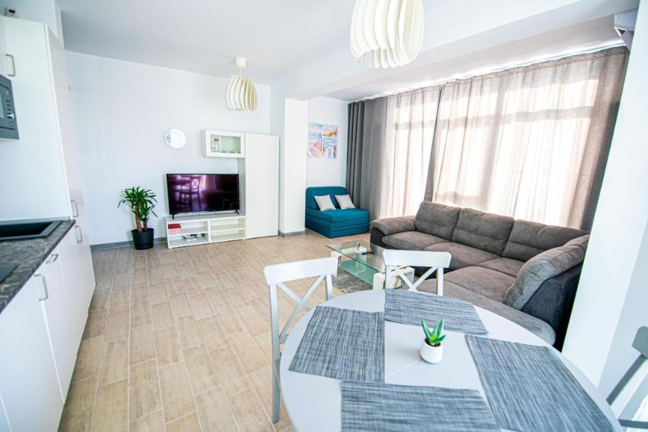 Apartament Katrina - Alezzi Beach - Sea View Năvodari Exterior foto